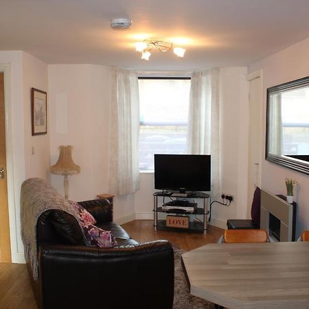 Apartamento Cadame Whitby Exterior foto