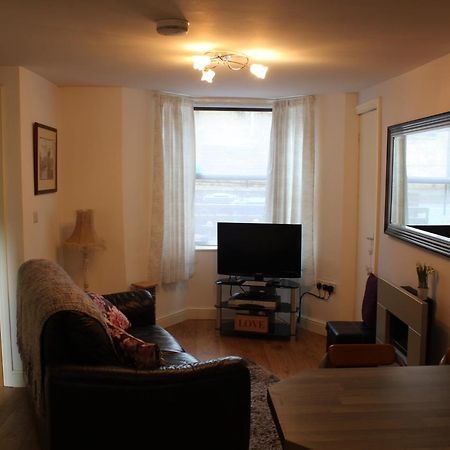 Apartamento Cadame Whitby Exterior foto