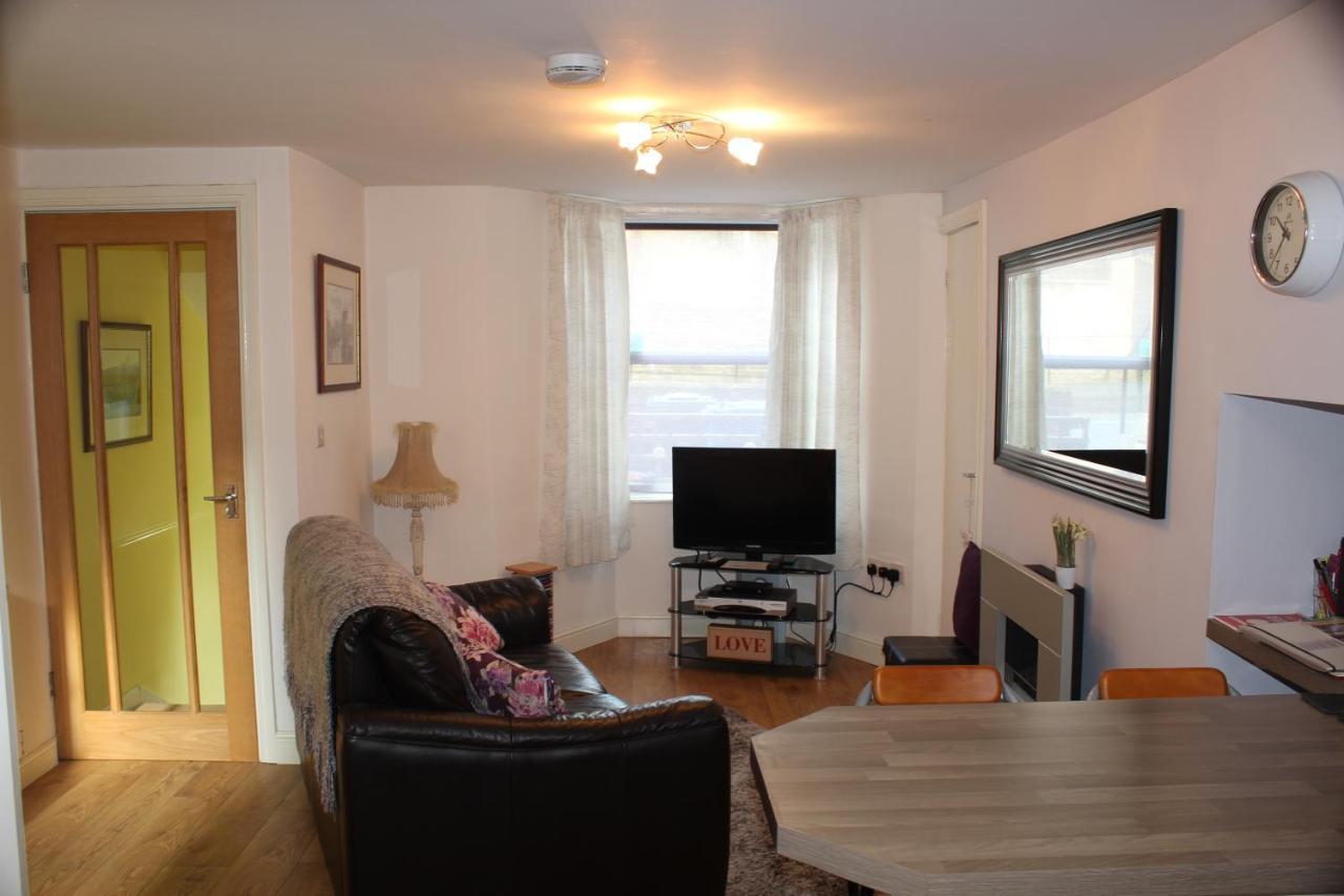 Apartamento Cadame Whitby Exterior foto