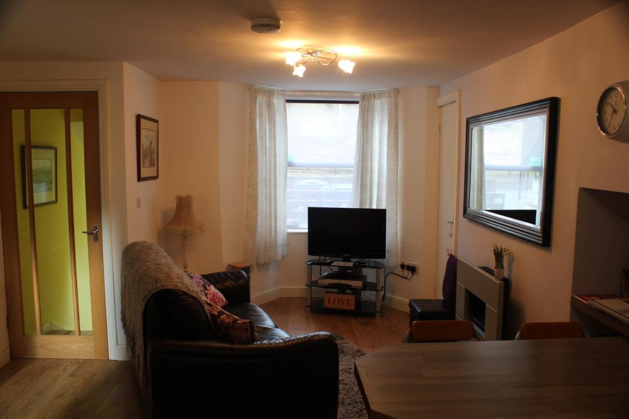 Apartamento Cadame Whitby Exterior foto
